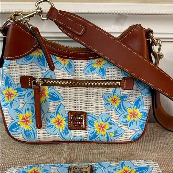 Dooney & Bourke plumeria Blue Floral Shoulder Bag and Wallet/wristlet MRSP $576 - Picture 2 of 14